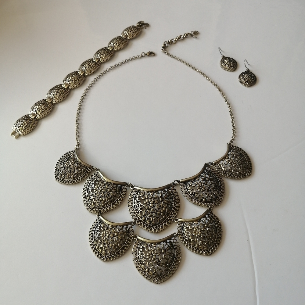 3pcs Lucky Brand Brass Tone Floral Filigree Necklace Bracelet Earrin